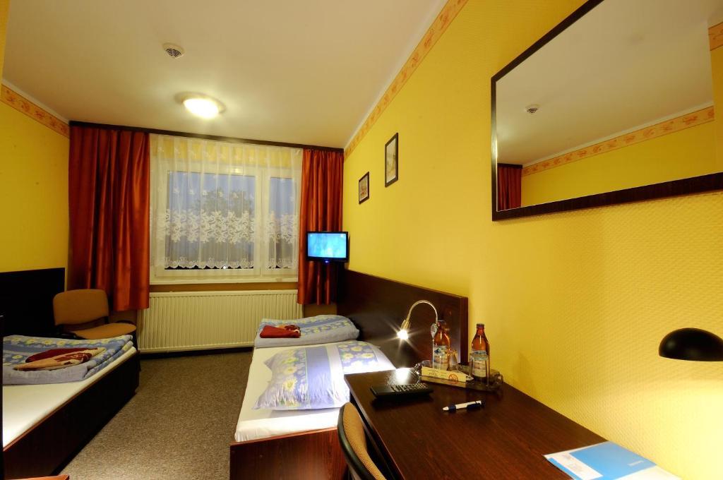 Hotel Gambit I Restauracja Cieszyn Cieszyn  Room photo